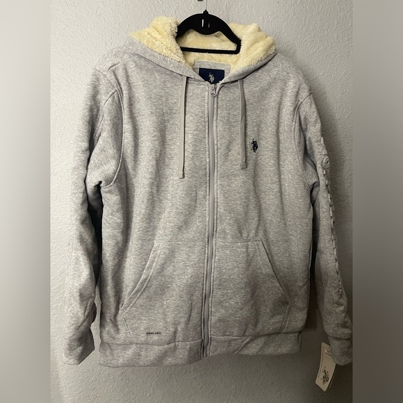 U.S POLO ASSN. NWT - Picture 1 of 7